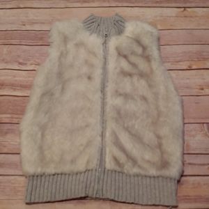 Gray/Cream Gymboree Faux Fur Vest - 10/12
